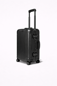 Black Rimowa cabin